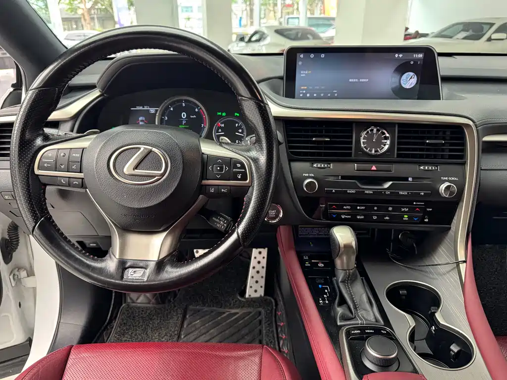 Lexus RX 2017 — фото 13
