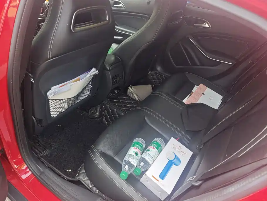 Mercedes-Benz GLA 2015 — фото 11