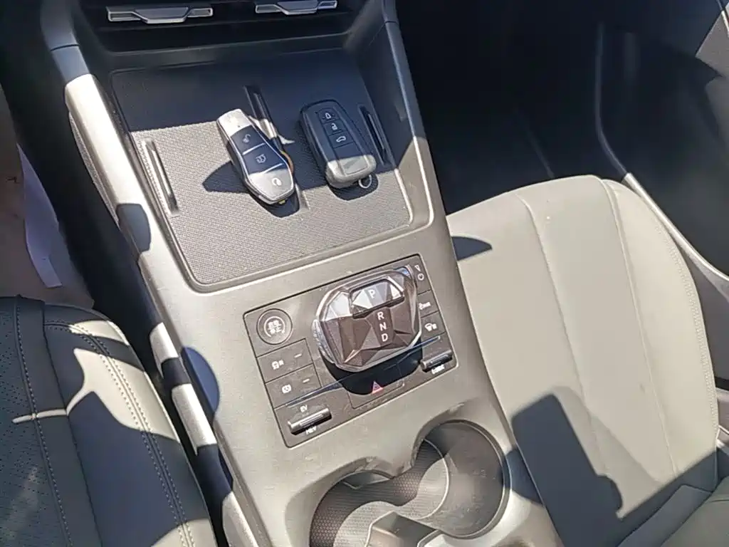 BYD Qin PLUS 2025 — фото 14
