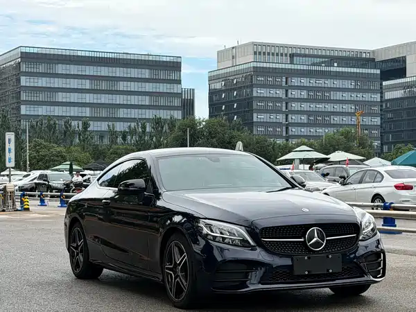 Mercedes-Benz C-Class 2023