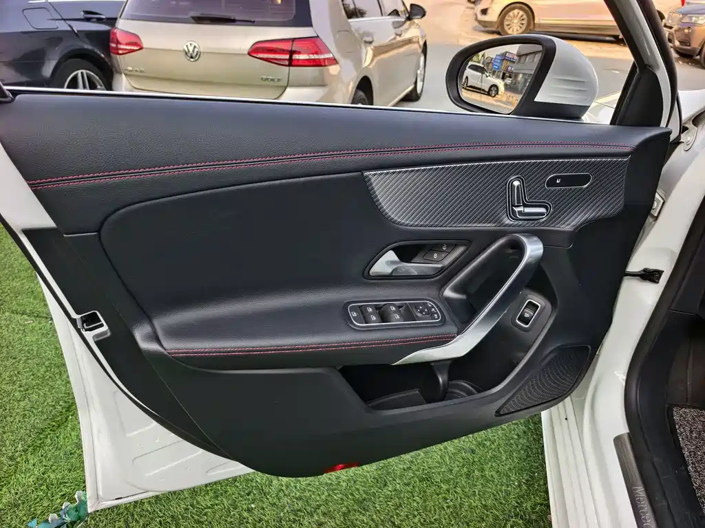 Mercedes-Benz A-Class 2023