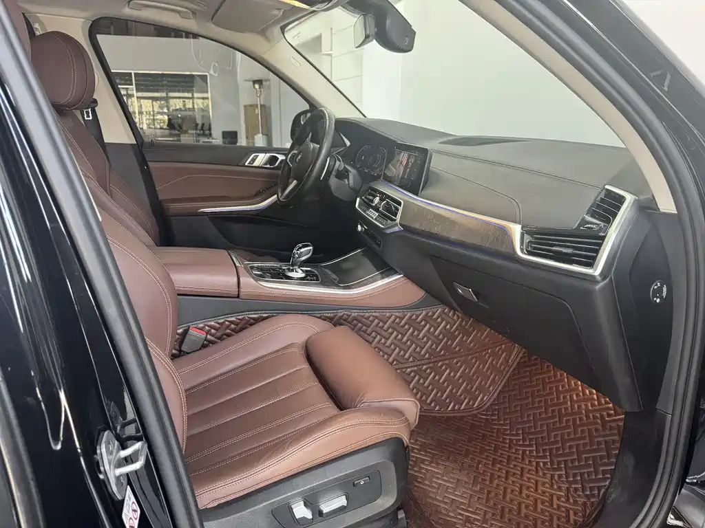 BMW X5 2020 — фото 14