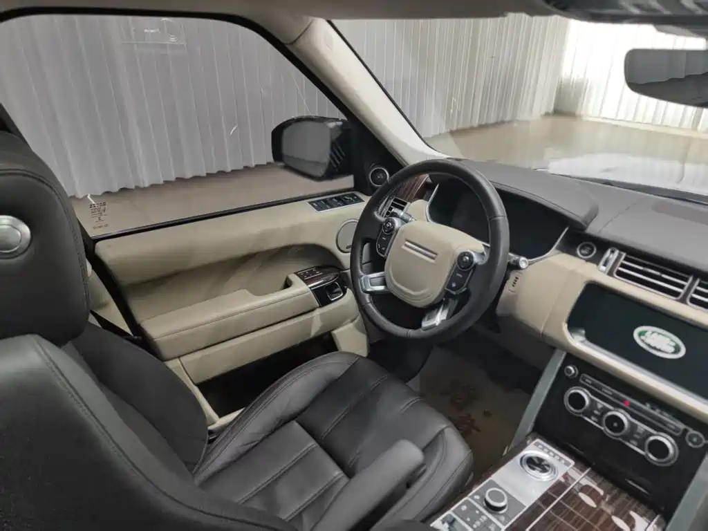 Land Rover Range Rover 2017 — фото 14