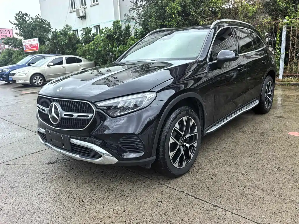 Mercedes-Benz GLC 2024