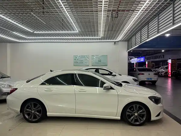 Mercedes-Benz CLA 2016