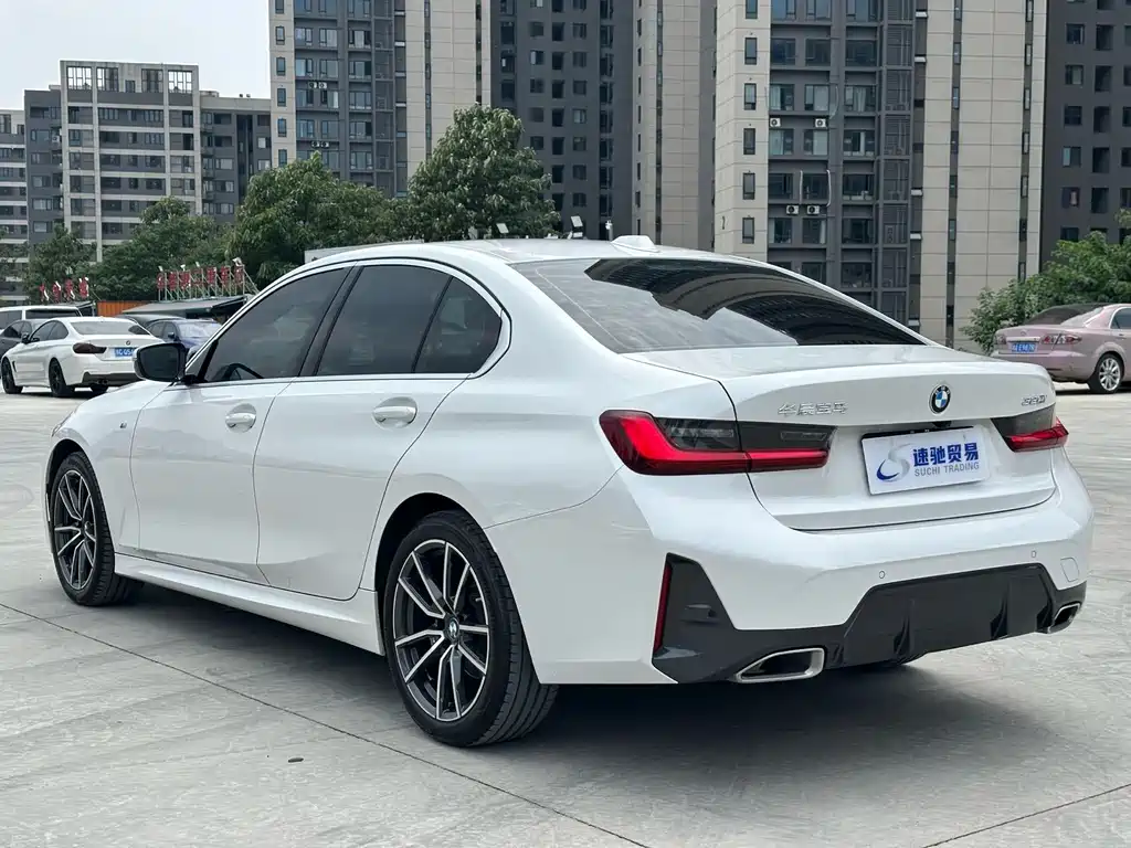 BMW 3 Series 2023