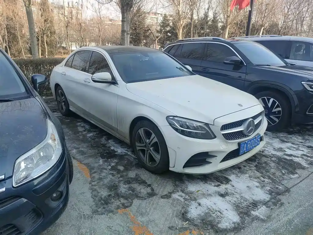 Mercedes-Benz C-Class 2020 — фото 3