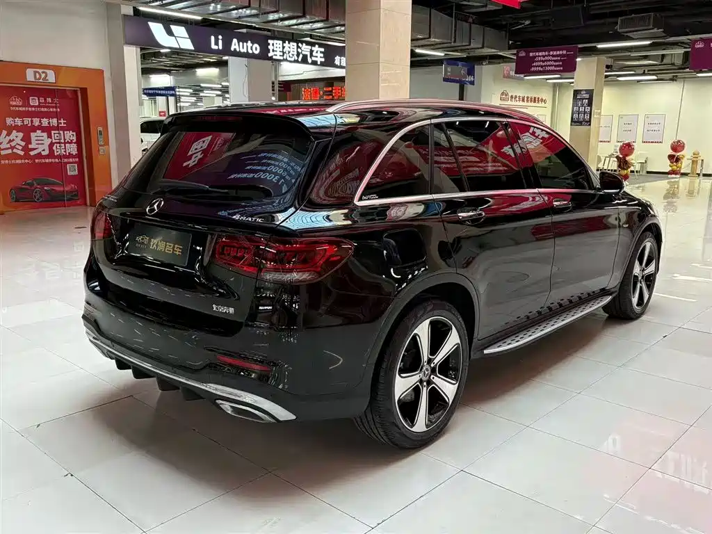 Mercedes-Benz GLC 2023 — фото 4