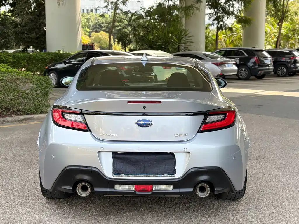 Subaru BRZ 2023 — фото 5