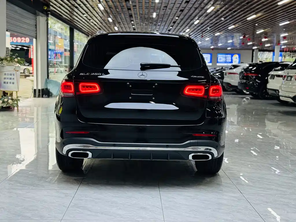 Mercedes-Benz GLC 2022 — фото 16