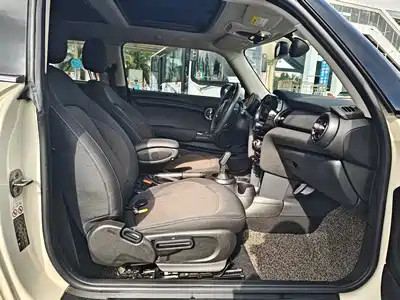 MINI MINI 2018
