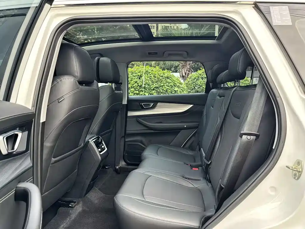 Chery Tiggo 8 PLUS 2021 — фото 6