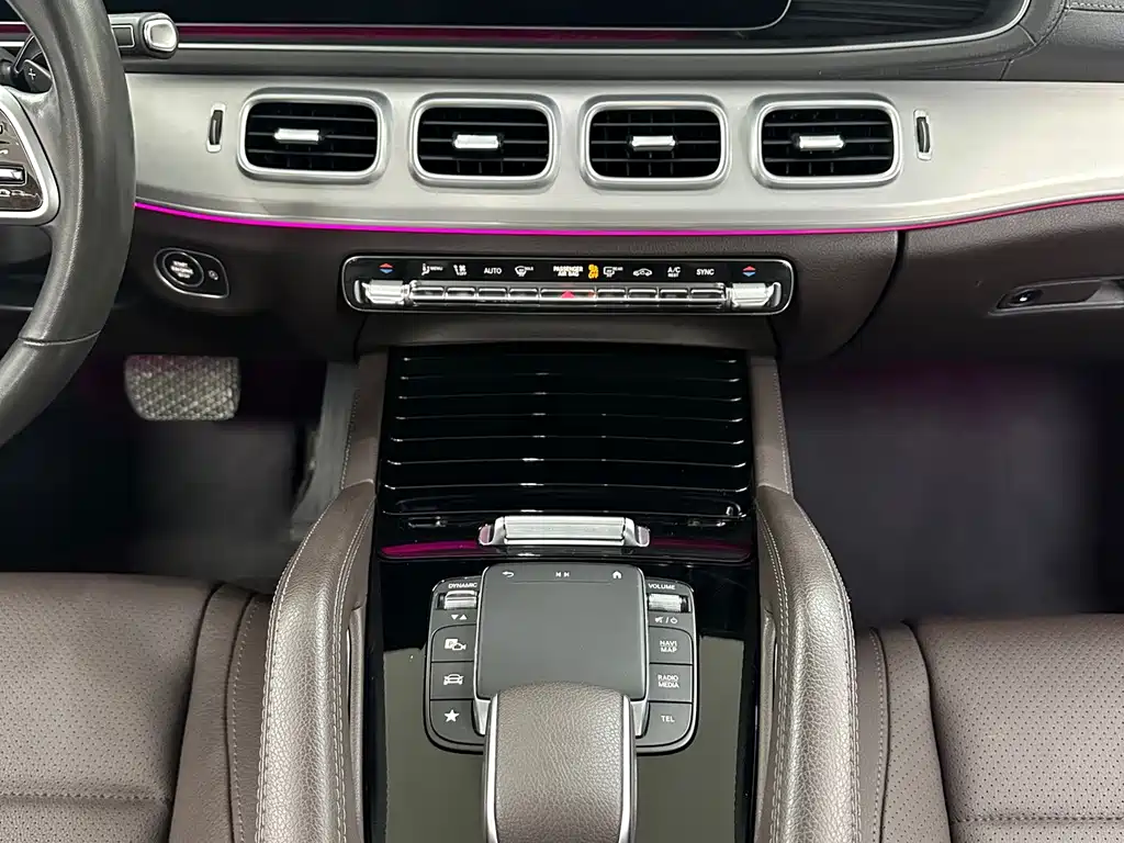 Mercedes-Benz GLE 2020 — фото 15