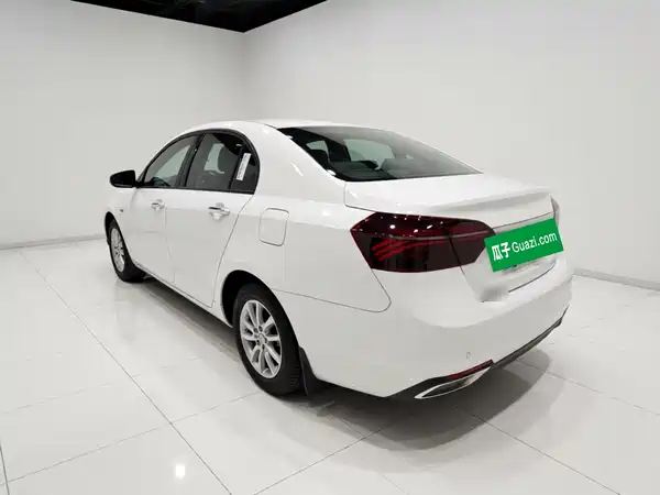 Geely Emgrand 2020
