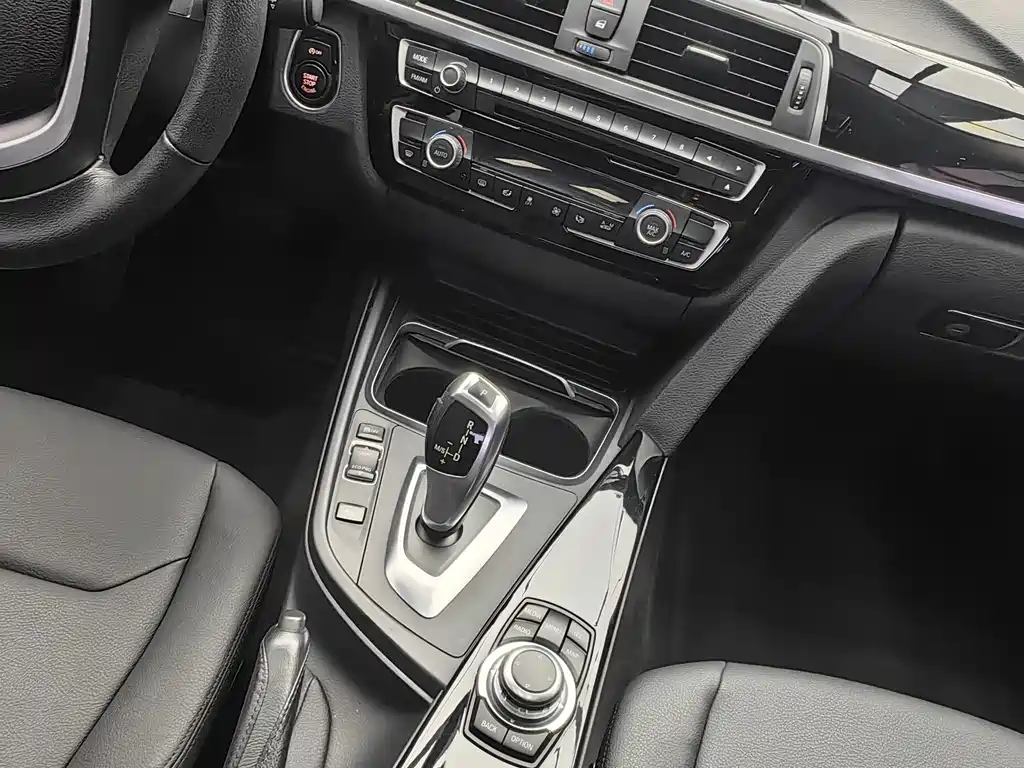 BMW 3 Series 2016