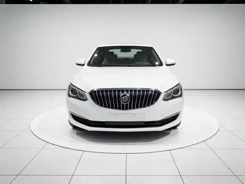 Buick Excelle 2017 — фото 3