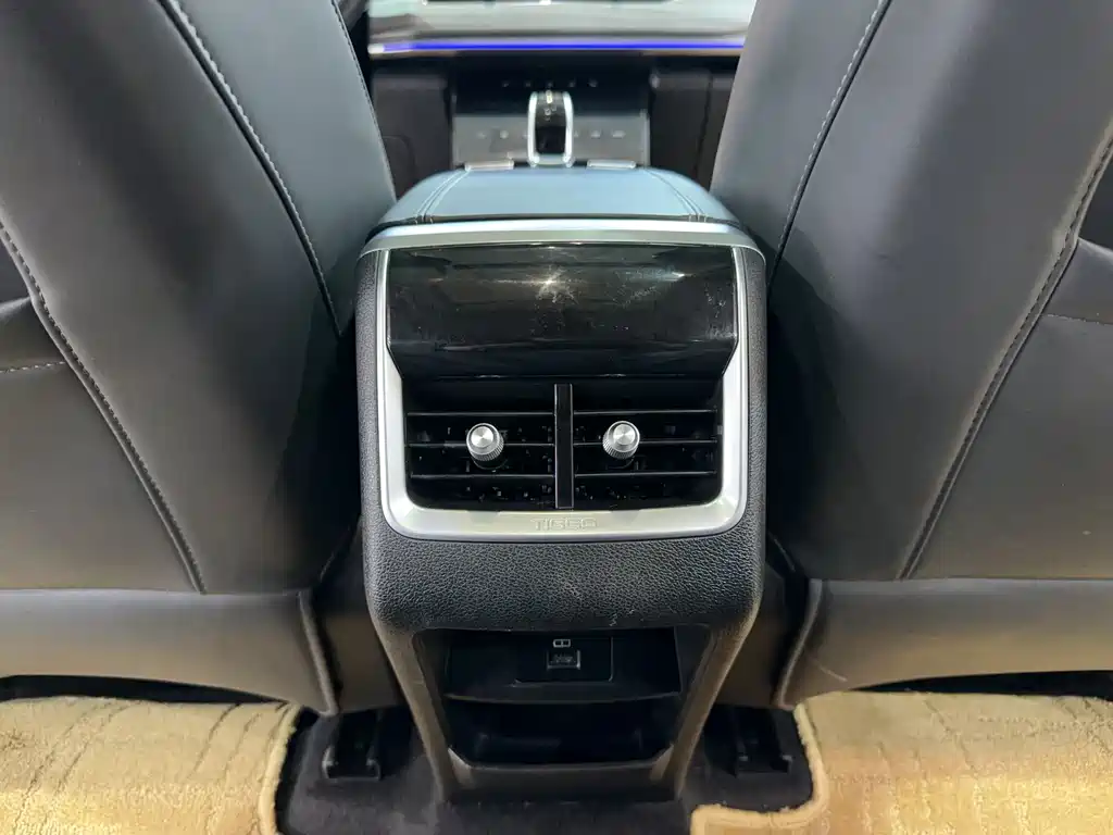 Chery Tiggo 8 2022 — фото 20