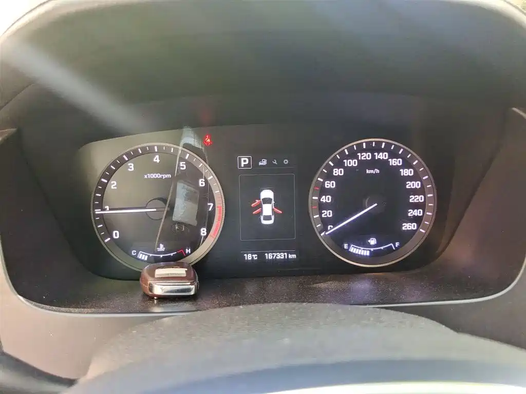 Hyundai Sonata 2016 — фото 12