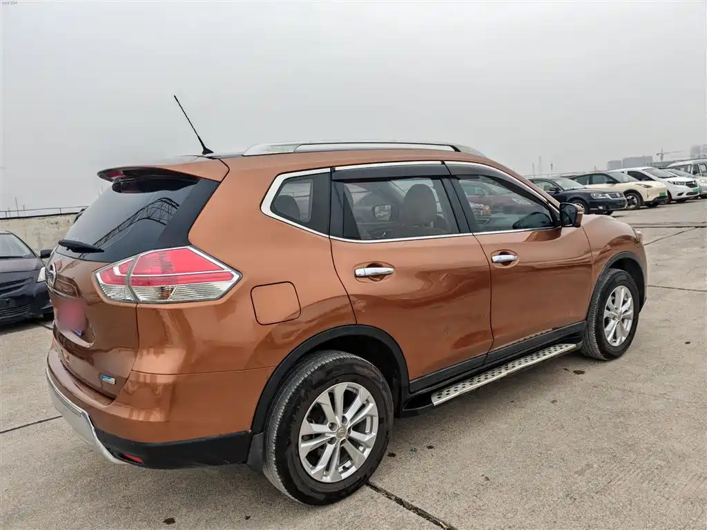 Nissan X-Trail 2016 — фото 15