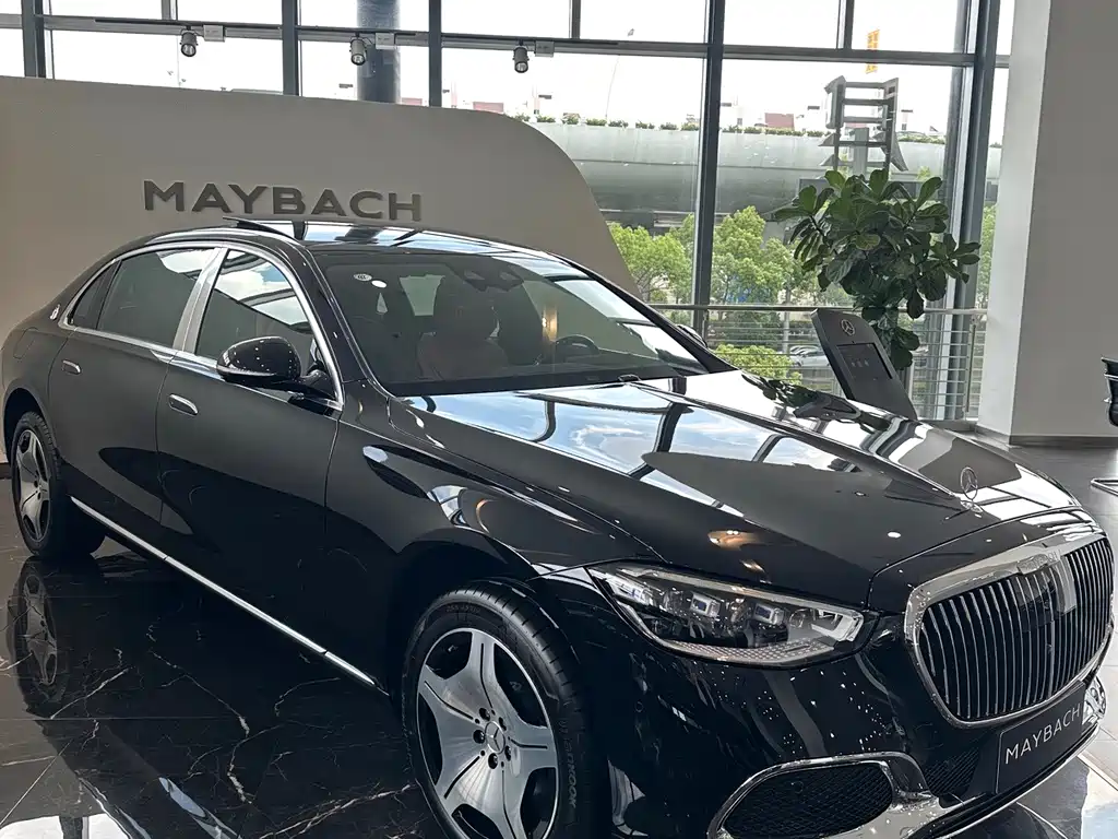Mercedes-Benz Maybach S-Class 2026