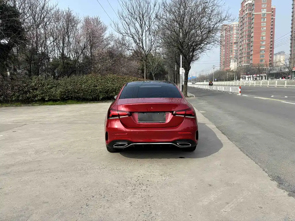 Mercedes-Benz A-Class 2020 — фото 5