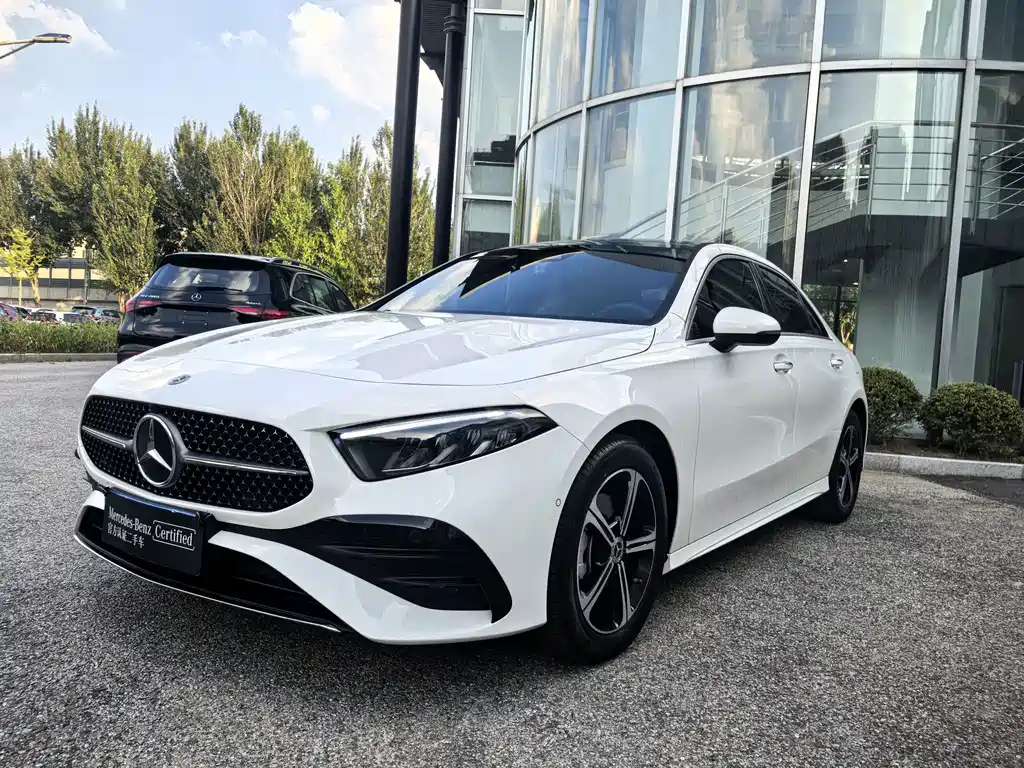 Mercedes-Benz A-Class 2025 — фото 1