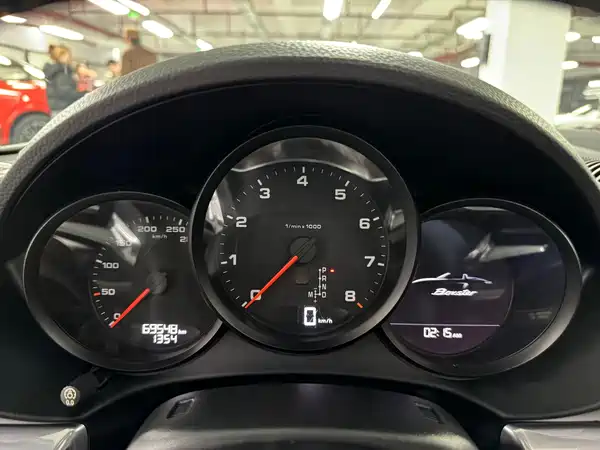 Porsche 718 2016