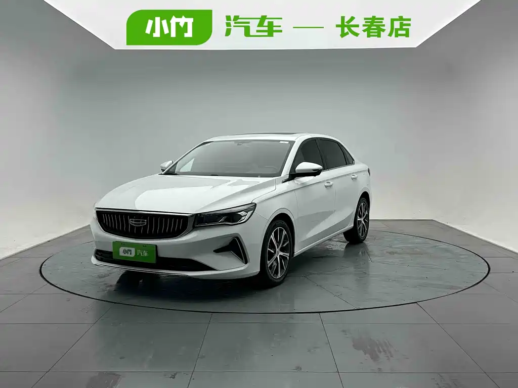Geely Emgrand 2023