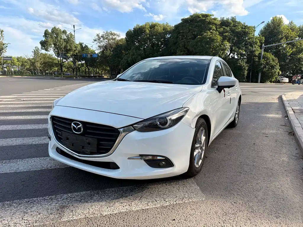 Mazda 3 Axela 2020