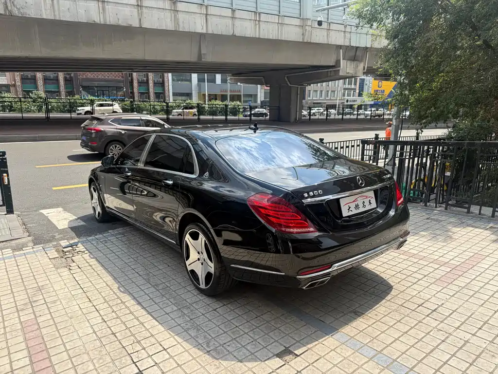 Mercedes-Benz Maybach S-Class 2016