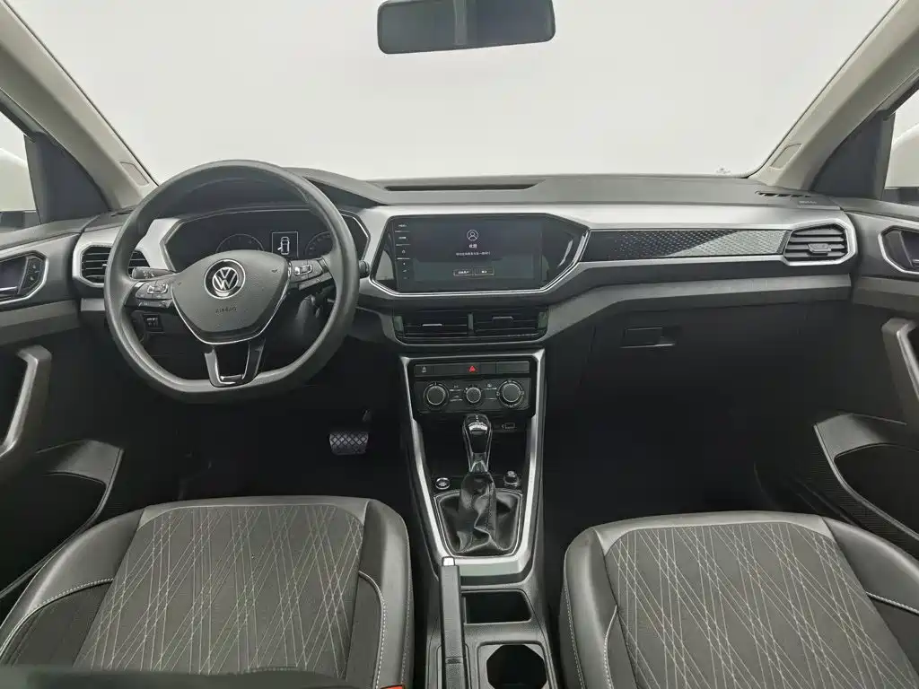 Volkswagen T-Cross 2021