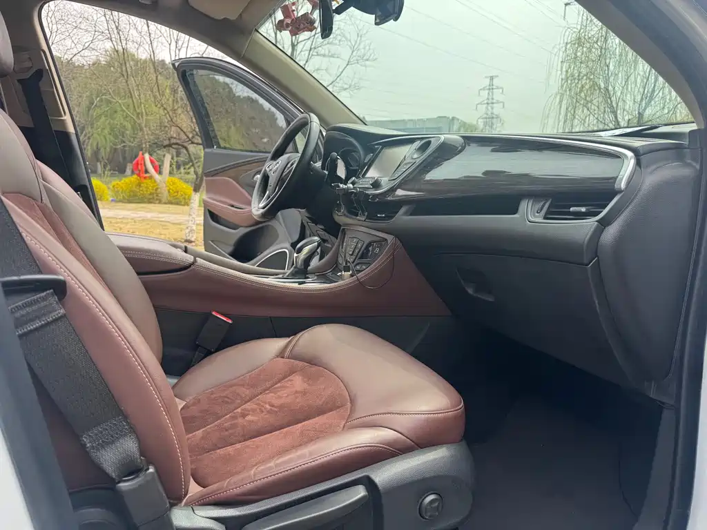 Buick Envision Plus 2016 — фото 12
