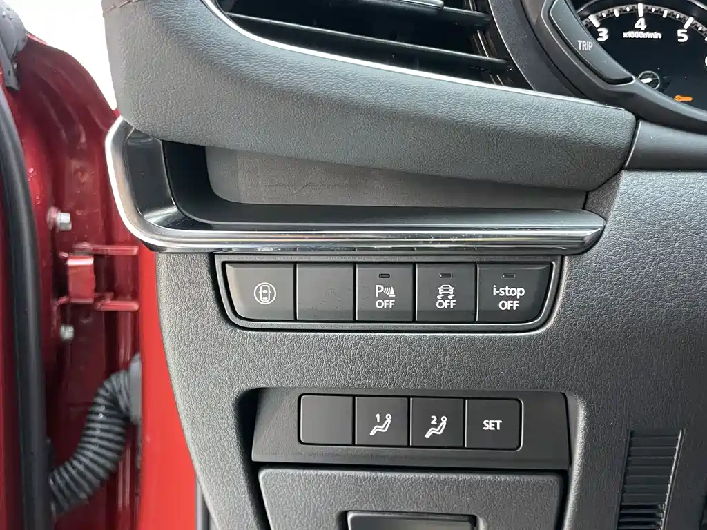 Mazda 3 Axela 2022 — фото 20