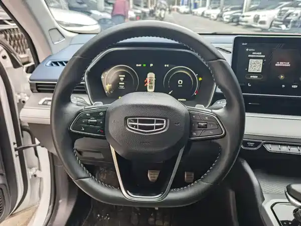 Geely Xingrui 2021