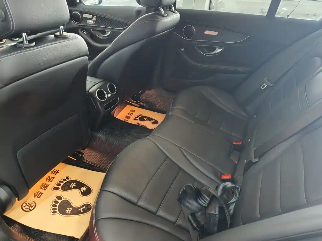 Mercedes-Benz C-Class 2019 — фото 15