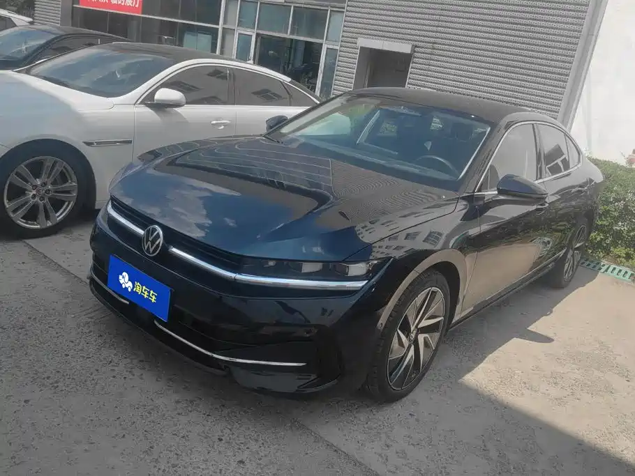 Volkswagen Magotan 2024