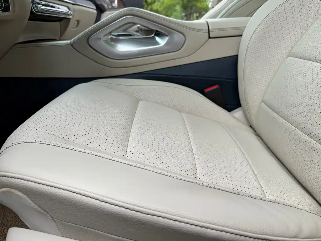 Mercedes-Benz GLE 2020 — фото 19