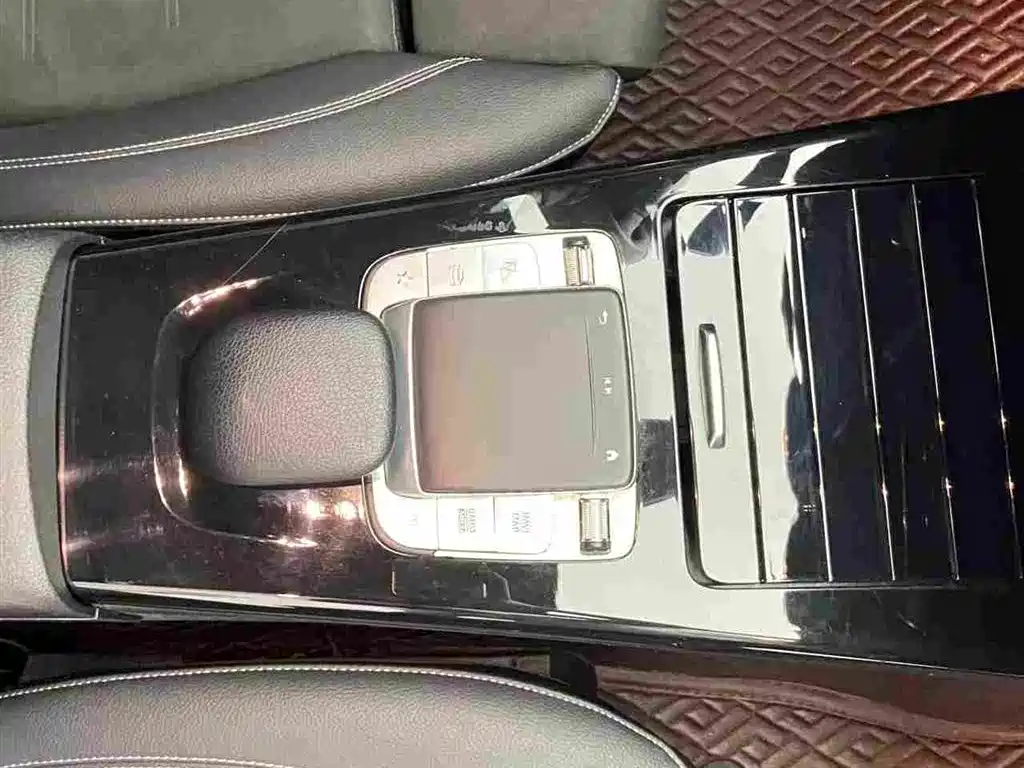 Mercedes-Benz A-Class 2021 — фото 16
