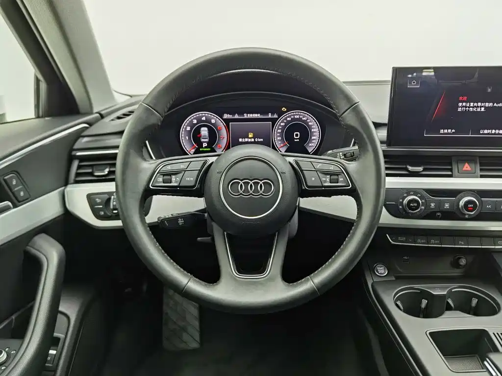 Audi A4L 2020 — фото 11