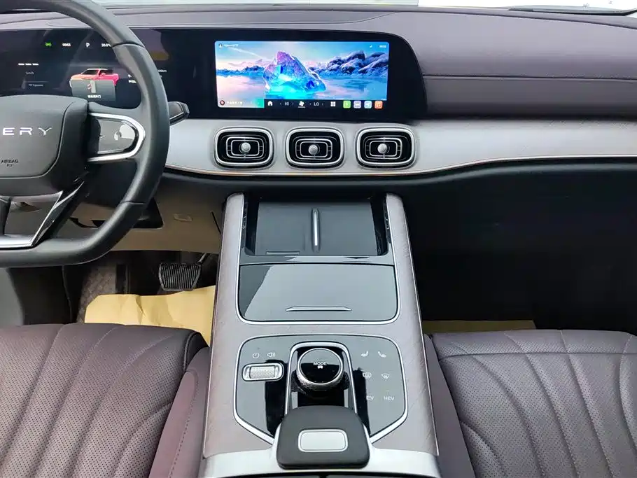 Chery Tiggo 9 C-DM 2024 — фото 13