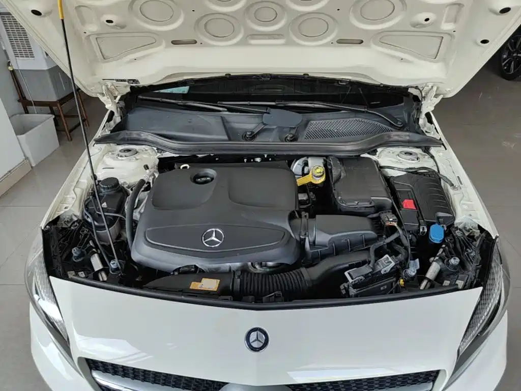 Mercedes-Benz A-Class 2017 — фото 20