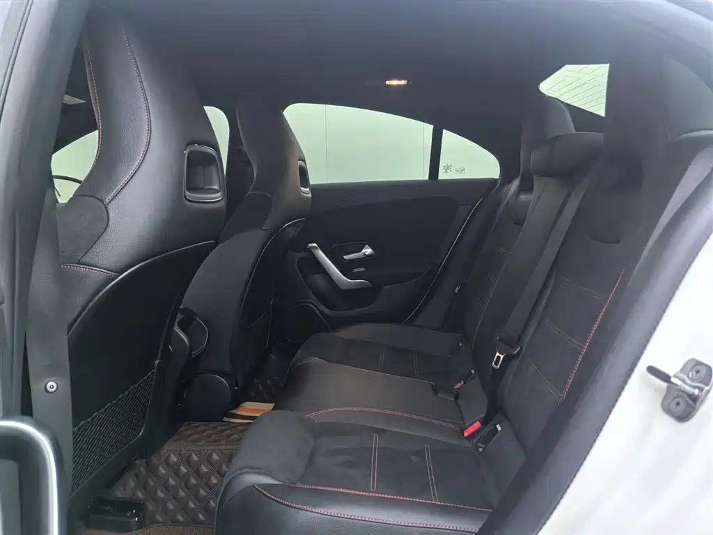 Mercedes-Benz CLA 2023 — фото 11