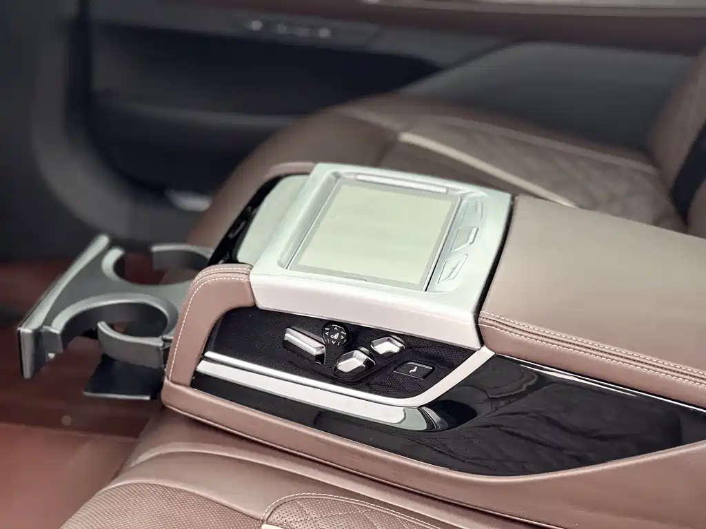 BMW 7 Series 2022 — фото 18