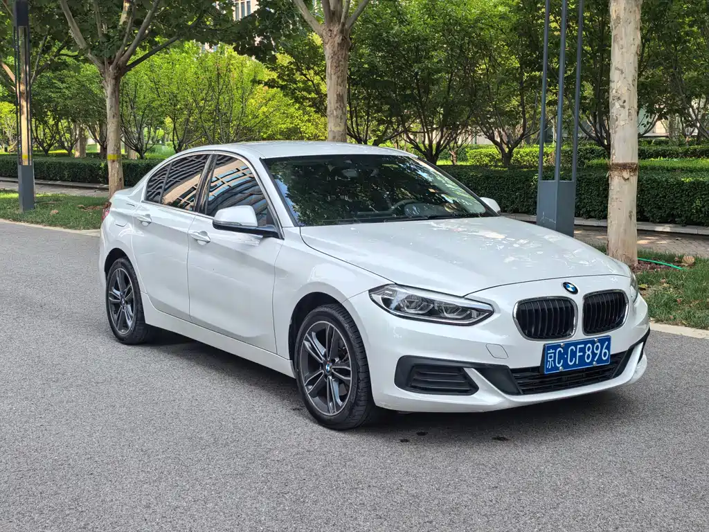 BMW 1 Series 2020