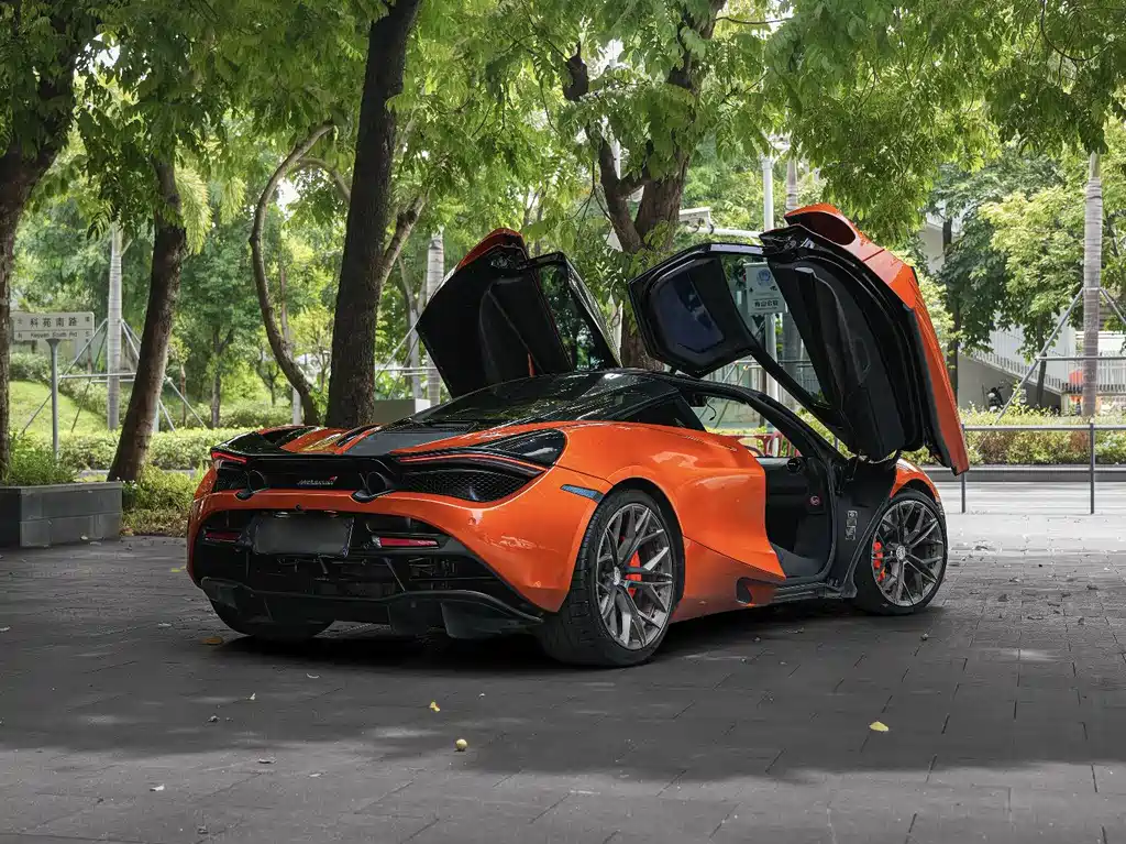 McLaren 720S 2018 — фото 3
