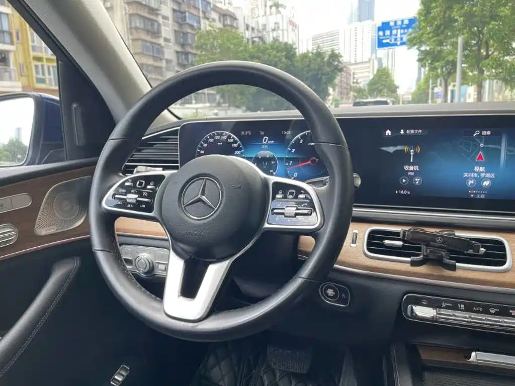 Mercedes-Benz GLE 2019 — фото 9
