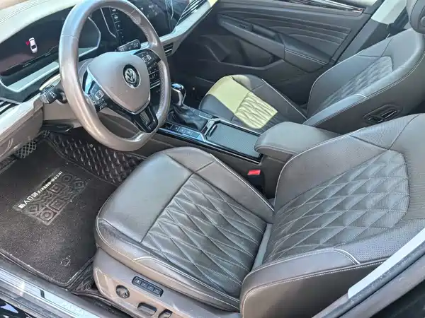 Volkswagen Passat 2020
