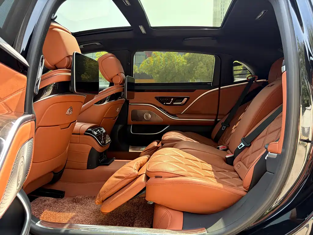 Mercedes-Benz S-Class 2022 — фото 12