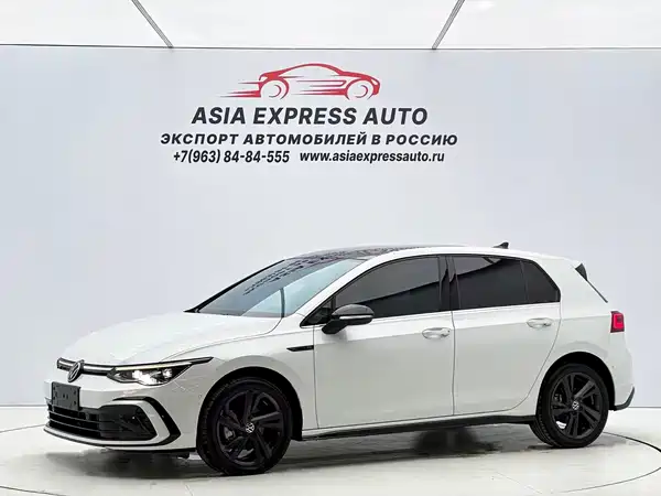 Volkswagen Golf 2021