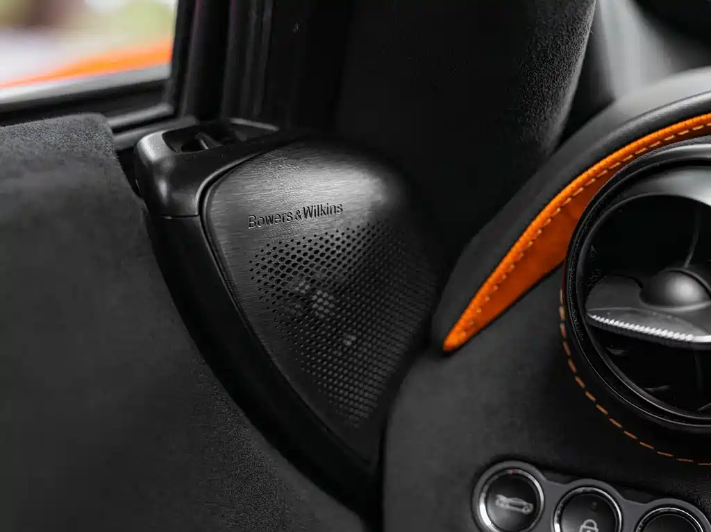 McLaren 720S 2018 — фото 15